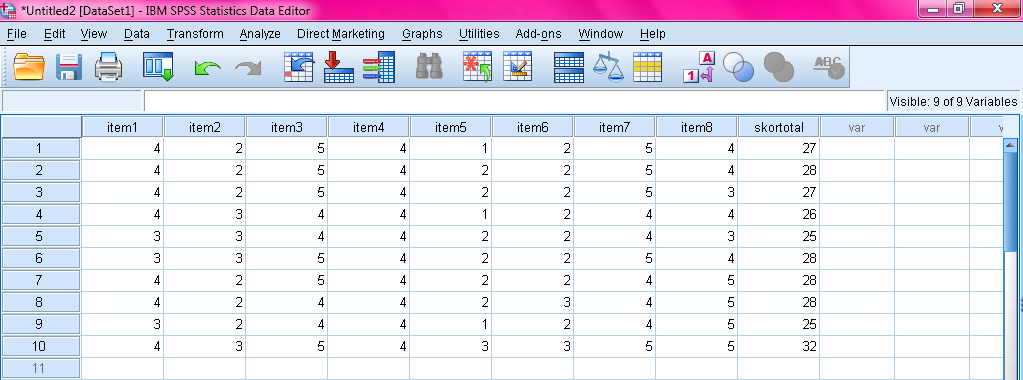 2) Selanjutnya masukkan data dari item 1 sampai dengan 8 dan skor total untuk 10 responden dengan klik Data View.