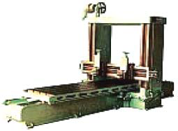 IV-5 Gambar 4.5 Mesin sekrap eretan (planner) 4.5 Mekanisme Kerja Mesin Sekrap Mekanisme yang mengendalikan mesin sekrap ada dua macam yaitu mekanik dan hidrolik.