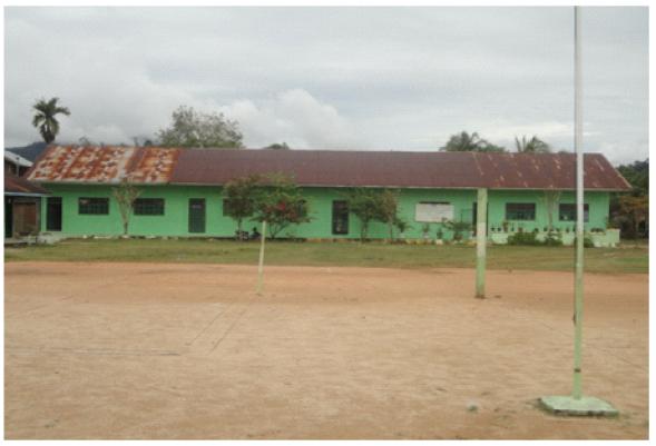 Sekolah Tinggi Agama Islam Swasta (STAIS) Bahriyatul Ulum berdiri di atas tanah seluas 1500 M2 dengan sertifikat tanah milik yayasan yang belum sertifikat.