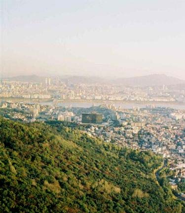 Setelah melalui empat fase pembangunan, secara bertahap mulai tahun 1971 sampai 1976, sabuk hijau Seoul Capital Region pada radius 15 km dari pusat kota berhasil dibangun.