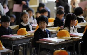 Struktur pendidikan berbasis teknologi telah menjadikan Jepang sebagai salah satu negara dengan beberapa kemauan riset yang tak pernah surut, selain itu Bangsa Jepang juga terkenal sangat menghargai