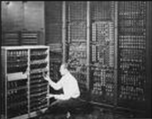 TABEL GOLONGAN KOMPUTER DASAR PENGGOLONGAN Generasi Processor Jenis Data yang diolah JENIS KOMPUTER 1. Alat Hitung 4. III (1966 1970) Tradisional 5. IV (1971 2. I (1946 1959) sekarang) 3.