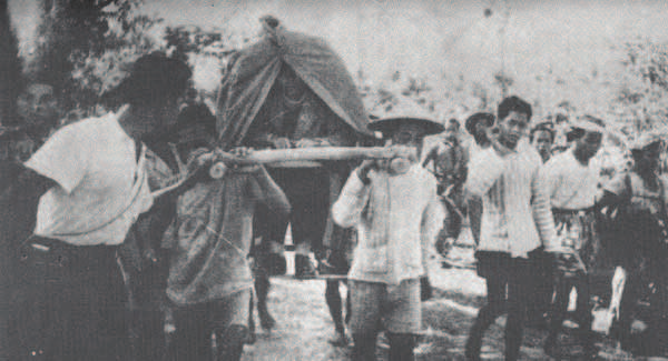 Agresi militer II dilakukan kembali pada 19 Desember 1948 yang diawali dengan serangan terhadap Yogyakarta, ibu kota Indonesia saat itu, serta penangkapan Soekarno, Mohammad Hatta, Sjahrir dan