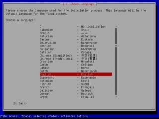 3. Pilih salah satu bahasa sebagai default language system Ubuntu Server. 4.