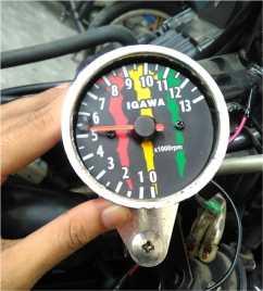 35 b) Tachometer Tachometer adalah alat untuk mengukur besar