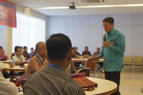 Adi Suryanto., M.Si (Kepala LAN RI) yang berkolaborasi memberikan materi mengenai Standar Etika Publik.