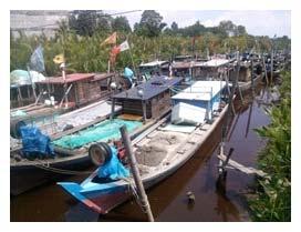 BTL. Vol.11 No. 1 Juni 2013 : 1-5 Spesifikasi Basis nelayan jaring insang hanyut di Pulau Bengkalis terdapat di Desa Meskom Kecamatan Bengkalis dan di Desa Panbam Kecamatan Bantan.