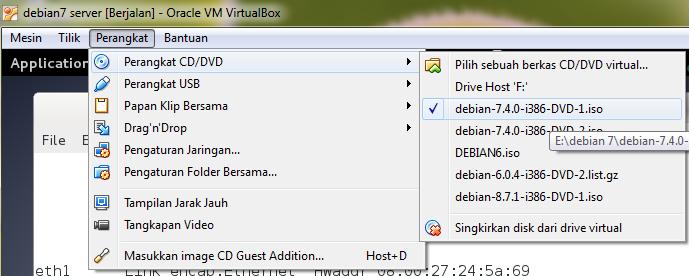 DNS Server dan Virtual Host Sebelum melakukan konfigurasi DNS server, pastikan dvd debian disk 1 tercentang pada virtualbox atau jika menggunakan PC langsung maka pastikan dvd debian sudah dimasukkan