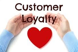 Merancang Pembelian Media yang menciptakan Loyalitas Pelanggan 1) Mendefinisikan nilai pelanggan (define customer value)-> identifikasi segmen pelanggan sasaran 2) Secara terus