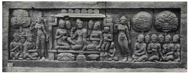 Kehalusan dari pahatan arca ini memperkuat adanya unsur Hellenistik Gandhara (Gambar 4b).