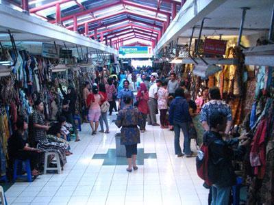 2.5.2 Pasar Beringharjo, Yogyakarta Pasar beringharjo merupakan salah satu pasar tradisional yang terdapat di Yogyakarta.