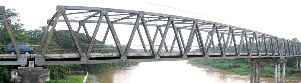 Jurusan Teknik Sipil - Universitas Pelita Harapan Lippo Karawaci, 27 Oktober 2011 Sebagai studi kasus, adalah analisis jembatan yang banyak dibangun di Jawa, jembatan baja karya desain McMillan