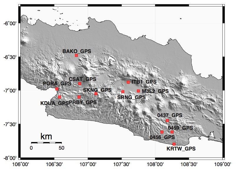 40 Jurnal Lingkungan dan Bencana Geologi, Vol. 1 No. 1 April 2010: 35-42 Gambar 5. Jaringan Pengamatan GPS di Jawa Barat Bagian Selatan.