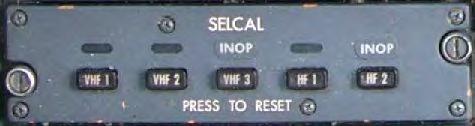 4.3.6 Selcal (Selective Calling) Selcal berfungsi sebagai identitas unik suatu pesawat untuk komunikasi menggunakan gelombang HF.