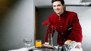 Restoran hotel adalah usaha penjualan makanan dan minuman di dalam hotel (contoh; dining room,coffe shop) pelayanan makan