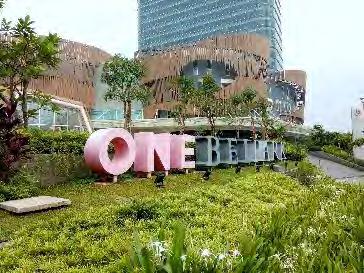 One Belpark Mall berlokasi di Jalan RS Fatmawati No.