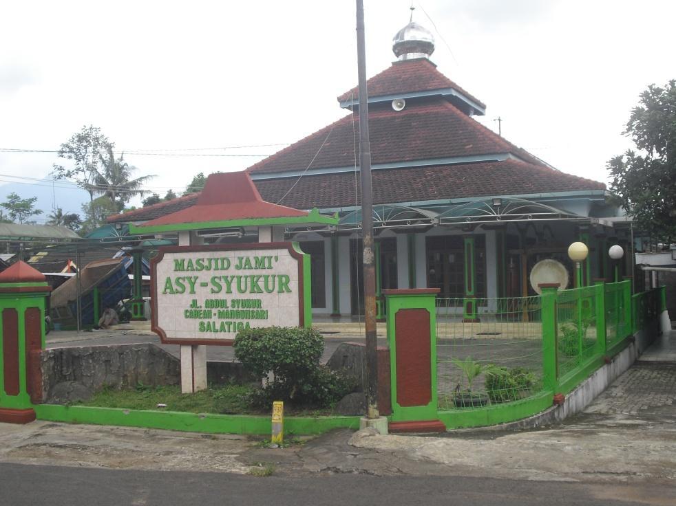 PMTI/23/2016-4 Gambar 2. Masjid jami Asy Syukur Cabean Mangunsari Sidomukti kota Salatiga C.