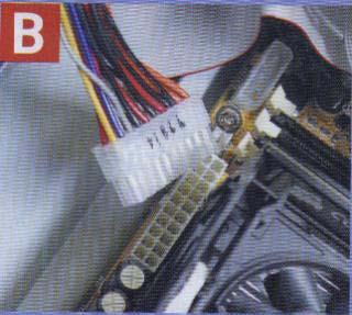 Untuk casing yang menyediakan panel depan, kabel-kabelnya juga bisa dihubungkan ke motherboard. 16. Menghubungkan Kabel Daya. a.