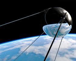 Tahun 1957 Sejarah TIK (6) USSR (Uni Sovyet) meluncurkan Sputnik, US