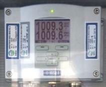 Gambar 21. Grafik Perbandingan Suhu Udara Pada Sensor dan Alat Ukur BMKG Gambar 22 menunjukkan grafik perbandingan kelembaban udara pada sensor SHT11 dan alat ukur BMKG.