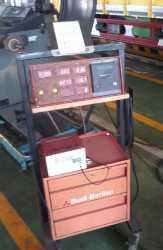 Fuel Gas Analyzer Fuel gas analyzer digunakan untuk