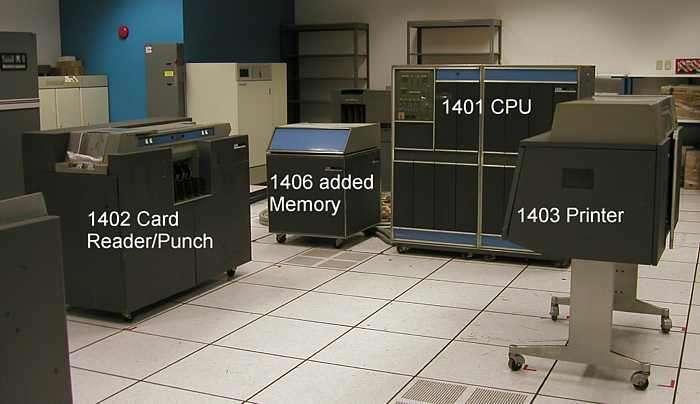 Komputer Generasi Kedua Tahun 1960 komputer IBM 1401 diterima secara luas di kalangan industri.