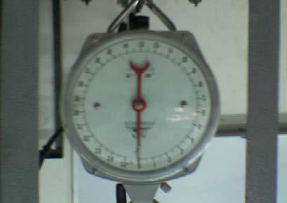 Neraca beban berfungsi untuk mengukur beban yang dihasilkan oleh disk brake. Neraca beban ini mempunyai skala berat dalam satuan kgf.