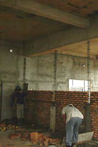 Jumlah Tenaga Kerja Pada pekerjaan pemasangan dinding bata ini, mempunyai standar kerja apabila 2 orang pekerja