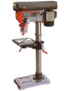 4. Mesin Bor Tegak (Vertical Drilling Machine) Digunakan untuk mengerjakan benda kerja dengan ukuran yang lebih