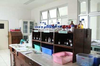 34 f. Laboratorium Fitokimia Laboratorium fitokimia merupakan bagian dari laboratorium terpadu di B2P2TOOT.