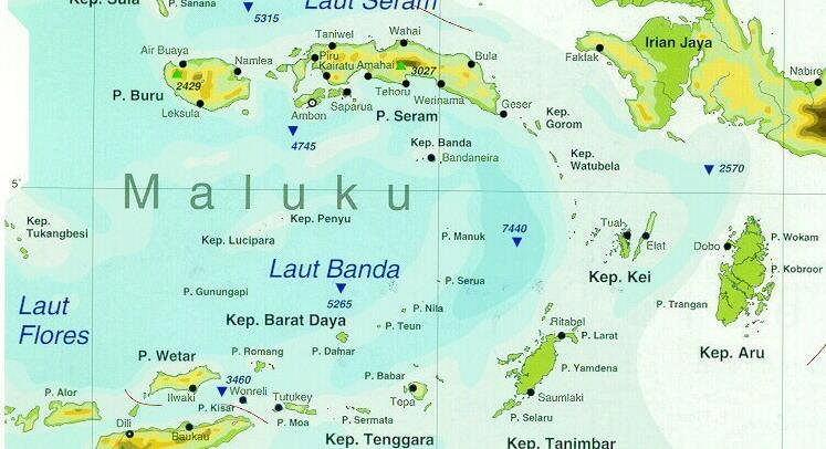 BAB IV STUDI KASUS 4.1 DESKRIPSI WILAYAH KAJIAN Wilayah kajian merupakan wilayah kepulauan yang berlokasi di propinsi Maluku.