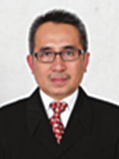 Fadjar Swatyas, Direktur Keuangan dan Administrasi Warga negara Indonesia, 49 tahun. Memperoleh gelar Sarjana Akuntansi dari STIE YPKP jurusan Akuntansi di Bandung, Jawa Barat pada tahun 1989.