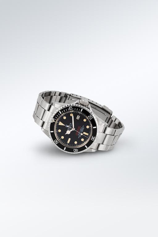 Semangat Submariner 1953-1959 - 2008 Diperkenalkan pada tahun 1953, Submariner adalah jam tangan pertama yang tahan air di bawah kedalaman 100 meter (330 kaki).