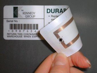 RFID ^ Passive RFID tags on