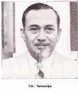 5 Moh. Hatta Sebagai wakil presiden Indonesia yang pertama. Sebagai bapak koperasi.
