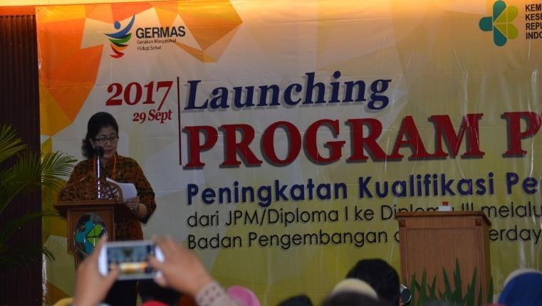 Kaltim, NTT dan Papua. Kegiatan dilaksanakan pada tanggal 28-30 September 2017. Launching Program Percepatan Pendidikan oleh Ibu Menteri Kesehatan, 29 September 2017 4.