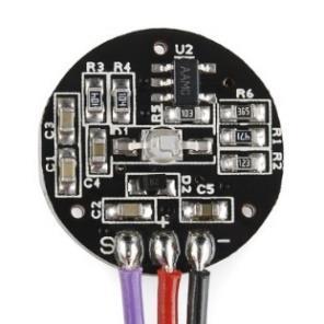 Rangkaian minimum sistem mikrokontroler menggunakan Atmega8535 sebagai chipnya. Rangkaian minimun sistem yang digunakan adalah modul DT-AVR Low Cost Micro System buatan Innovative Elektronik.