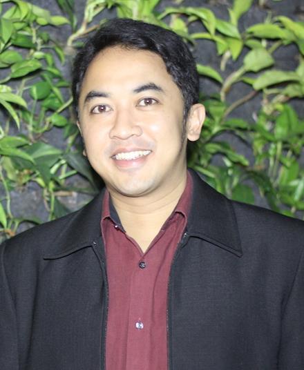 Muhammad Noer adalah pembicara di TEDx Jakarta, sebuah forum yang menampilkan pembicara inspiratif Indonesia dari berbagai bidang keahlian.