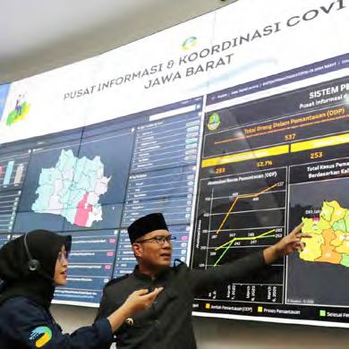 DAFTAR ISI 38 Menjaga Bansos Tepat Sasaran Pandemi Covid-19 telah membuat jumlah penerima bansos meningkat. Di Jawa Barat jumlahnya melonjak dari 9 juta jiwa menjadi 38 juta jiwa.