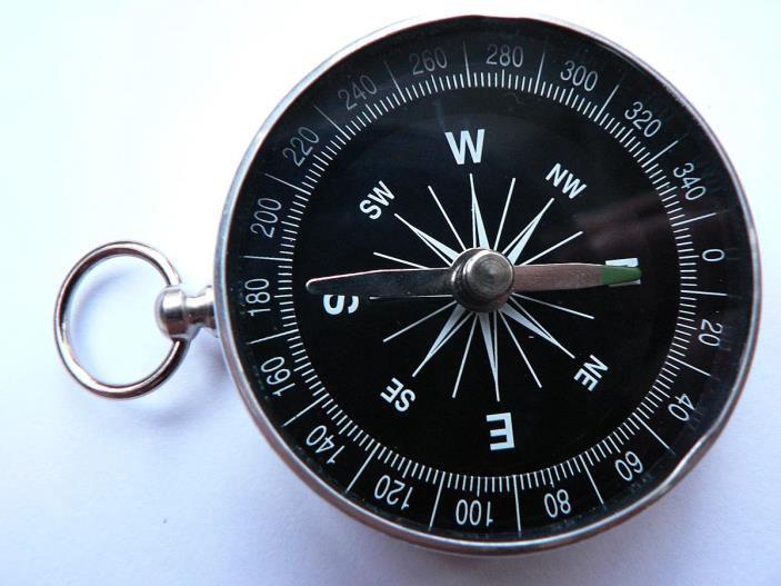 Jarum kompas sentiasa menunjukkan ke arah utara kerana