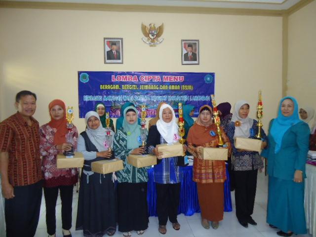 Lomba Cipta Menu Non Beras Non Terigu dilaksanakan pada tanggal 3 Oktober 2013 di Kantor Ketahanan Pangan Kabupaten Lamongan Jl. Andansari no.