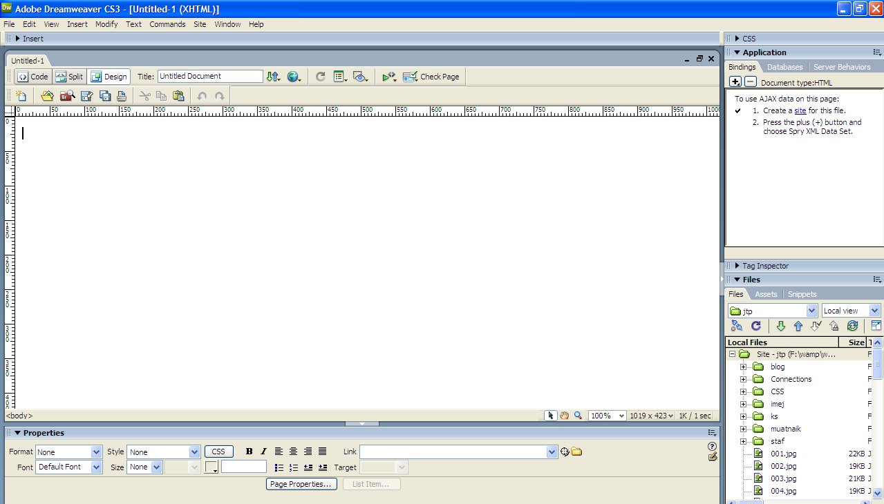 Buka perisian Dreamweaver dengan cara mengklik pada ikon dreamweaver pada Desktop atau Klik ikon Start, pilih All Programs dan klik pada ikon Adobe Dreamweaver CS3.