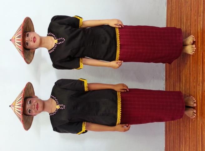 Baju tradisional melanau