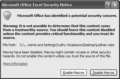 Gambar 1.10 Peringatan keamanan Macro Excel 2010. Excel 2010 selanjutnya akan menampilkan kotak dialog Microsoft Office Excel Security Notice jika Anda membuka workbook yang mengandung Macro.