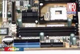 Gb2. Socket IDE pada motherboard Socket IDE ini berfungsi sebagai penghubung komponen Hardware seperti floppy disk, Hardisk serta CD / DVD Rom dengan menggunakan kabel data (socket IDE ini terdiri