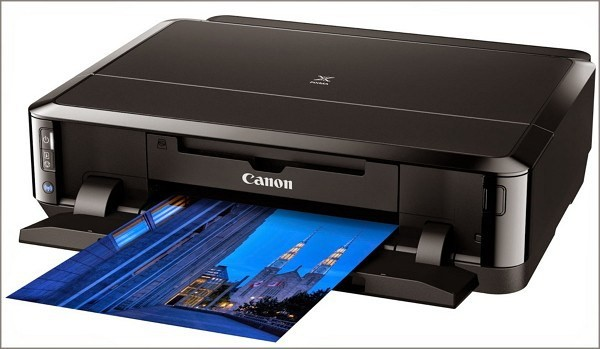 13. Printer Sama halnya dengan monitor, printer merupakan perangkat keras yang tergolong sebagai alat output.