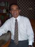 08116600597 7 SEKERTARIS KULIAH KERJA NYATA : Dr. Drs. Khairul Anwar, M.Si N I P : 19670207 199702 1 001 Tempat/Tgl. Lahir : Bukittinggi / 7 Februari 1967 : Penata Tk.