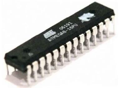 BAB II LANDASAN TEORI 2.1. MIKROKONTROLLER ATMEGA8 AVR merupakan salah satu jenis mikrokontroler yang di dalamnya terdapat berbagai macam fungsi.