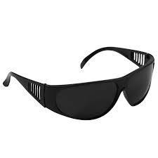 4 Palu Las e) Kaca Mata Pengaman (safety glasses) Untuk melindungi mata pada saat membersihkan kampuh las