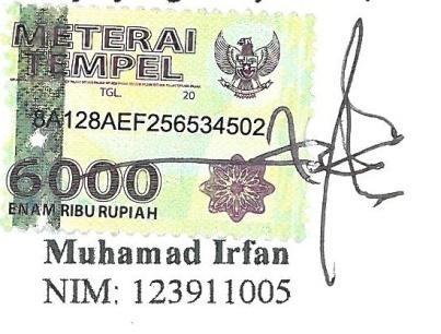 PERNYATAAN KEASLIAN Yang bertanda tangan di bawah ini: Nama : Muhamad Irfan NIM : 123911005 Jurusan/Program Studi : PGMI Menyatakan bahwa skripsi yang berjudul: IMPLEMENTASI PENDIDIKAN KARAKTER DI